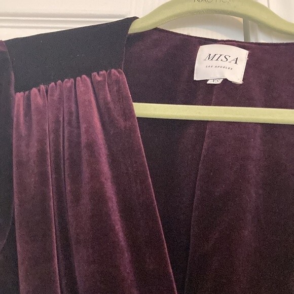 NWOT MISA Los Angeles Corinne holiday velvet wrap mini dress size XS dark cherry - Picture 6 of 10
